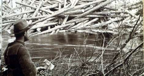 Landing and scaling logs, Aroostook Woods, Maine. (Library of Congress)