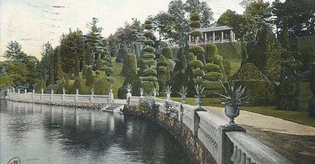 Hunnewell Gardens